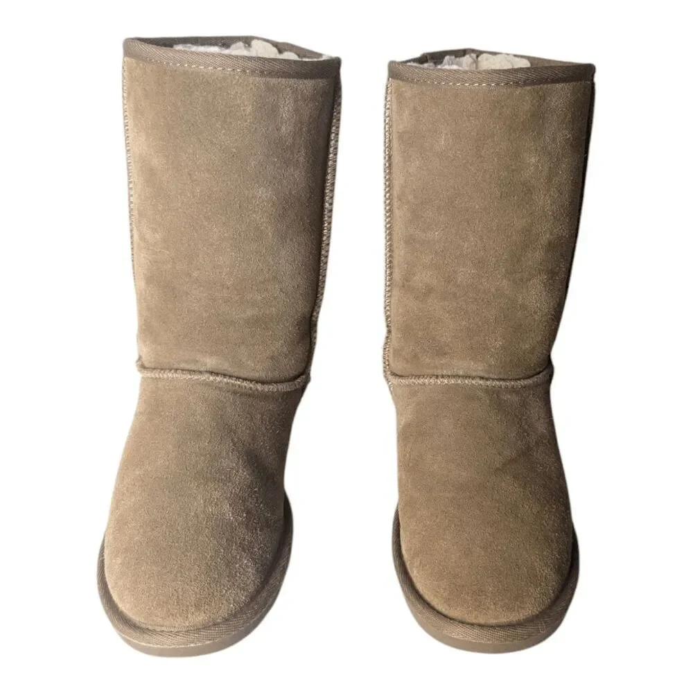 WILLOWBEE Women's 8 Inch Suede Shearling Boot Size 8